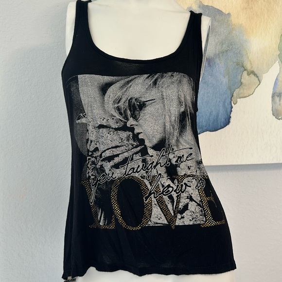 Mary Jane Sheer Tank Top - Picture 1 of 7